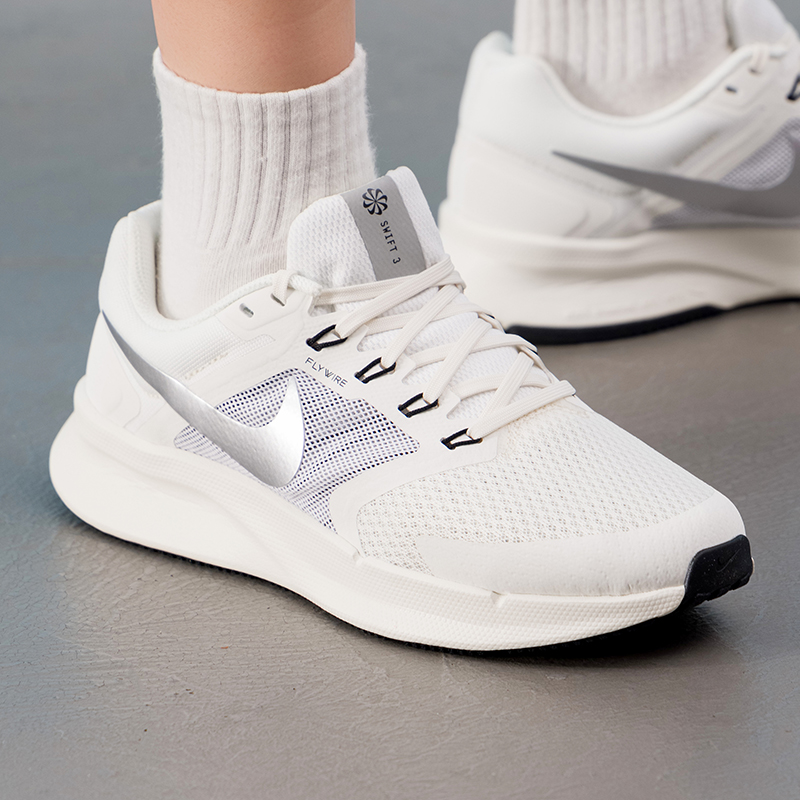 Chaussures Nike pour femmes, o - Lightweight Road Running Shoes avis et prix